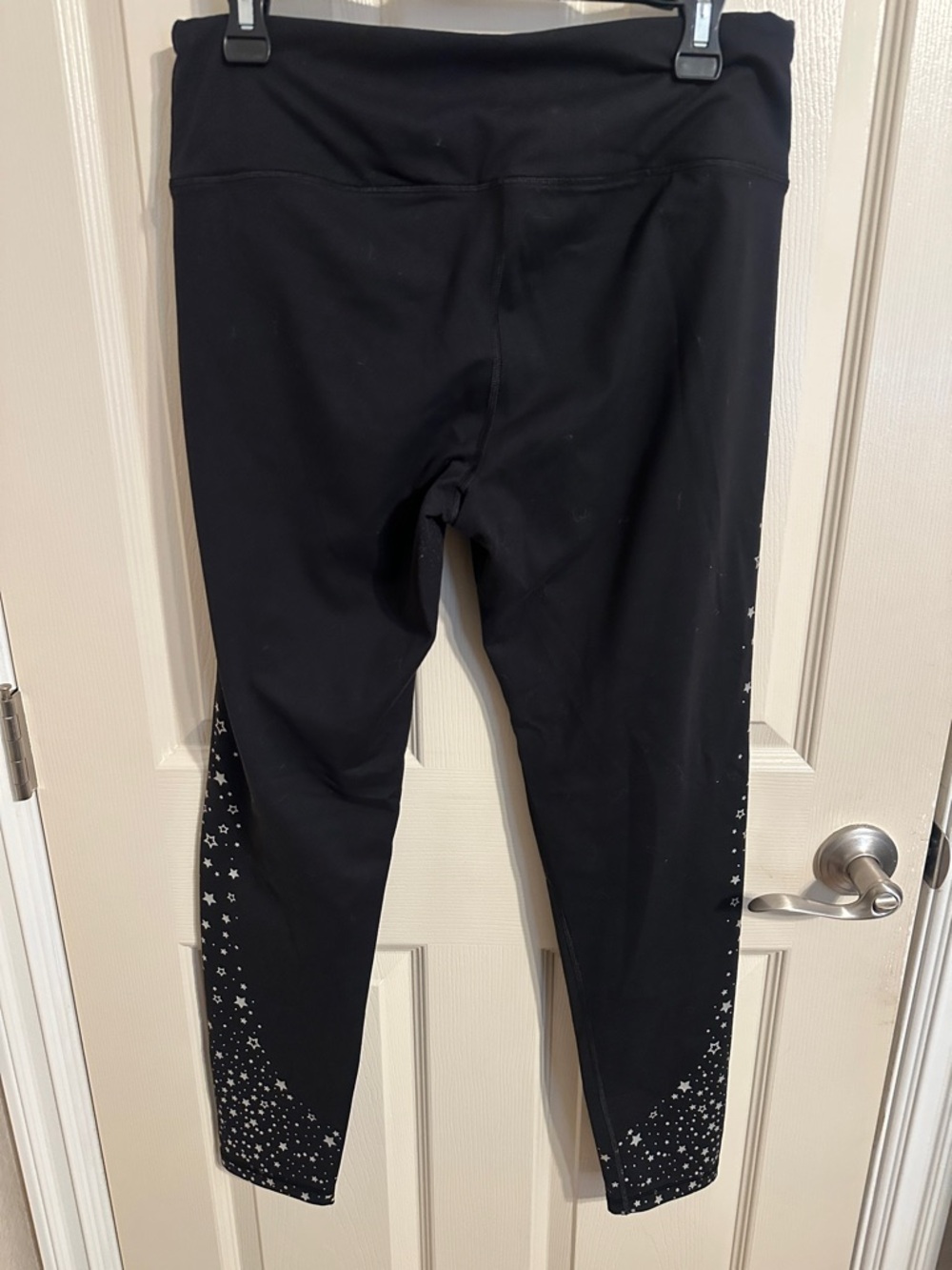 Victoria's Secret Sport Knockout Tights w Silver Star Print Details, Black, Sz L - Picture 5 of 7
